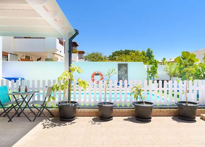 Siroi, Puerto Del Carmen, Heated Pool, 10mn From The Sea * Puerto del Carmen (Lanzarote)