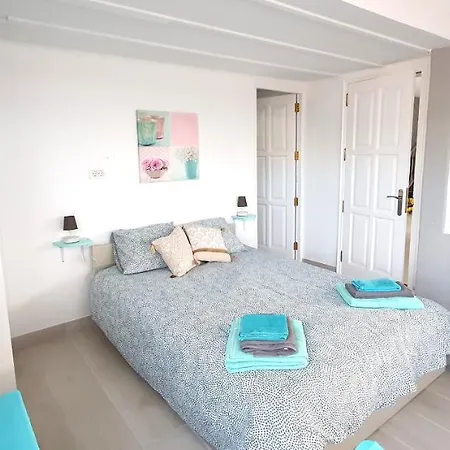 Siroi, Puerto Del Carmen, Heated Pool, 10mn From The Sea Vila *