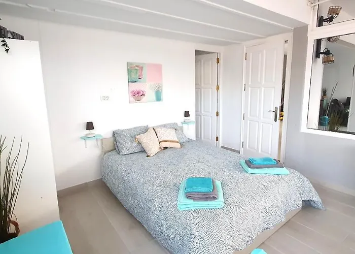 Siroi, Puerto Del Carmen, Heated Pool, 10mn From The Sea Vila *